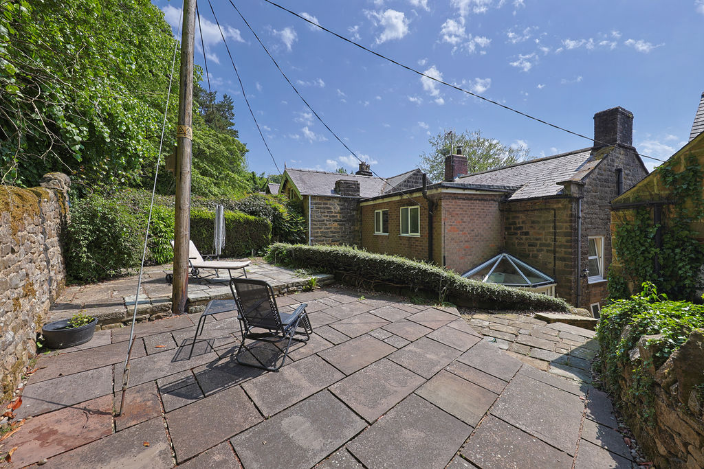 Far Hill Ashover